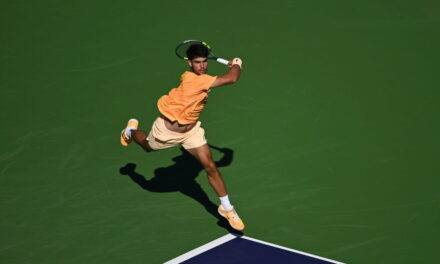 Alcaraz raggiunge quota 33 vittorie consecutive sul cemento all’aperto ed eguaglia Laver e Djokovic
