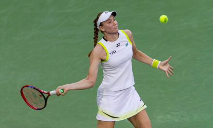 Rybakina non si accontenta: “Voglio scalzare Sabalenka dal trono”