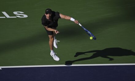 Shapovalov sprecone! Deve lavorare su lancio e pause