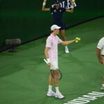 Jannik Sinner litiga con uno spettatore a Indian Wells durante il match con Fonseca (VIDEO)