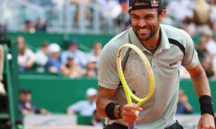 ATP Monte Carlo: Berrettini rifila un doppio bagel ad un pessimo Medvedev e vola agli ottavi