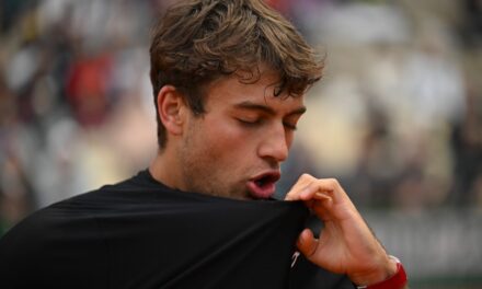 Atp Montecarlo – Uno spento Cobolli cede in due set, avanza Blockx