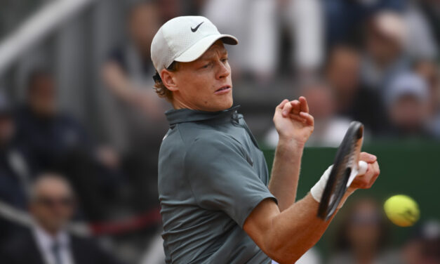 Jannik Sinner comincia ad allenarsi alla Caja Magica (VIDEO)