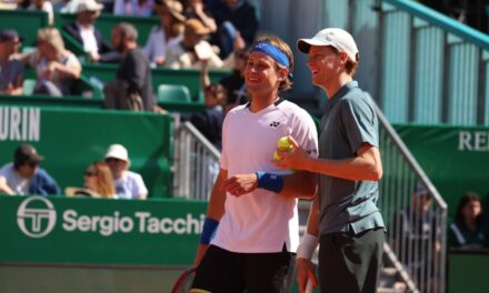 Sinner parte bene in doppio a Montecarlo con Bergs: successo su Machac/Ruud
