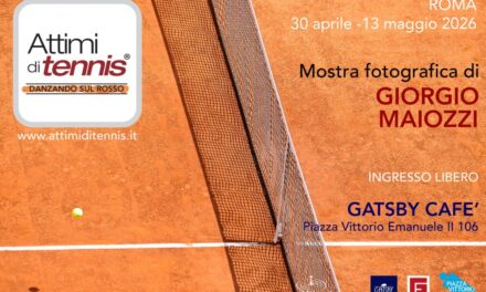 ATTIMI DI TENNIS: danzando sul rosso”. La nuova mostra di Giorgio Maiozzi
