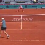 Atp Madrid – Sinner sorprende Norrie con una splendida palla corta , piovono applausi – VIDEO