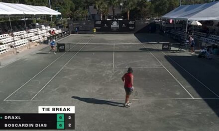 Atp Challenger, l’insolito servizio di Draxl tra padel e racchettoni. Il risultato è ‘comico’ – VIDEO