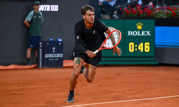 ATP – Il programma del martedì: Cobolli e Darderi ad Amburgo, sei italiani nelle ‘quali’ a Parigi