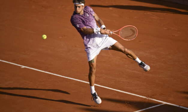 Cobolli ai quarti al Roland Garros: l’Italia allunga la striscia
