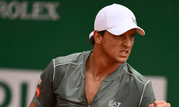 IBI 2026 – Luciano Darderi stacca il pass per il terzo turno: sconfitto Hanfmann all’esordio
