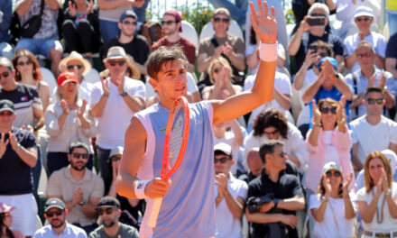 Matteo Arnaldi rinasce a Cagliari: supera Hurkacz in finale e conquista il titolo