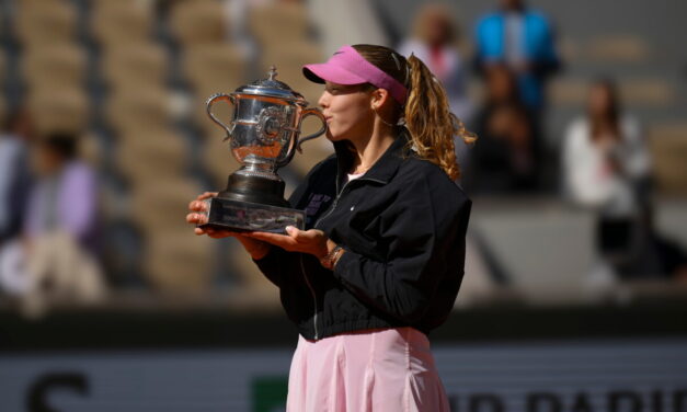 Felicità Andreeva: “Ho vinto grazie alla psicologa e ai match di Federer”