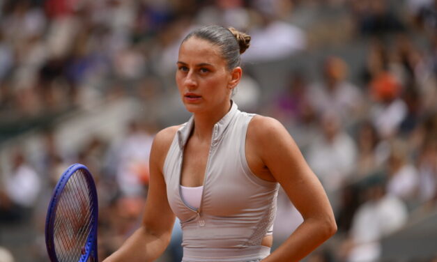 Marta Kostyuk infila la vittoria consecutiva numero 16  e vola in semifinale a Parigi: sfiderà Andreeva