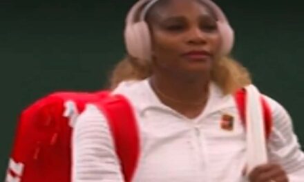 Serena Williams torna a Wimbledon: standing ovation per il ritorno della ‘Regina’ – VIDEO
