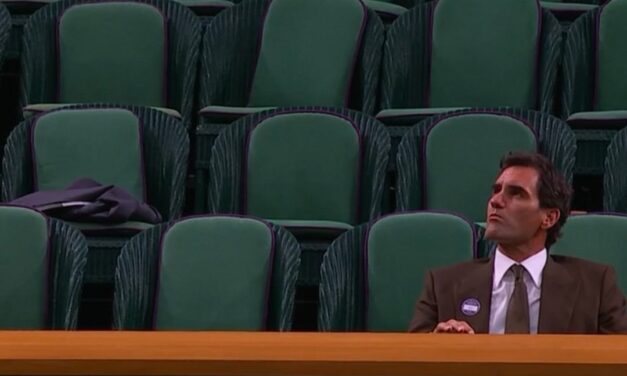 L’immagine del giorno: Roger Federer solo nel Royal Box per Lehecka-Zverev