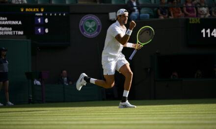 Wimbledon rifiuta l’abito di Berrettini, l’azzurro: “Non era abbastanza bianco”
