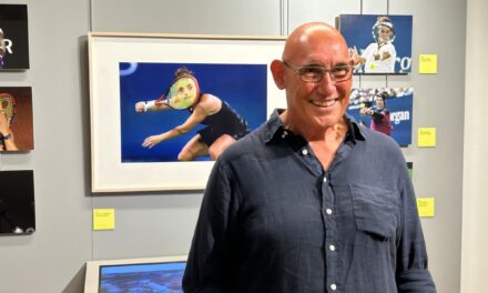 Inaugurata con successo la mostra ‘Flying Racquets’ di Ray Giubilo a Trieste. C’è tempo fino al 20 settembre per visitarla