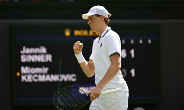 Un Sinner quasi perfetto supera tre set a zero Mochizuki e vola nei quarti a Wimbledon