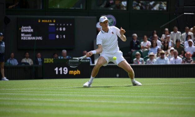 Sinner sulle orme di Djokovic: i due hanno vinto lo stesso numero di titoli a 25 anni
