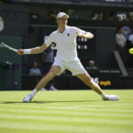 Sinner alza la voce: travolto Brooksby al terzo turno di Wimbledon, ora c’è Mochizuki