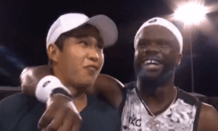 Tien e Tiafoe, il finale è tutto da ridere: “Smetti di mentire Frances, non stavi male”(VIDEO)