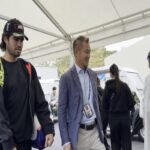 Il campione in carica Alcaraz arriva a Tokyo: tanta attesa per Carlos – VIDEO