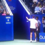 Mensik litiga con un tifoso e lo fa cacciare: caos nel serale agli US Open – VIDEO