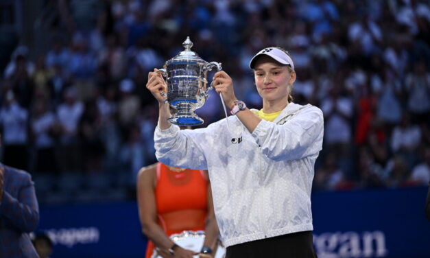 WTA Finals: Rybakina è la prima giocatrice qualificata, Swiatek costretta a inseguire