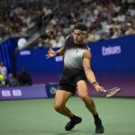Shelton non si arrende: sotto di due set, vince uno degli scambi del match (VIDEO)