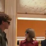 Sinner, siparietto con Anna Wintour: “Pensavo che stessi andando a Pechino”, Jannik: “Anch’io lo pensavo” – VIDEO