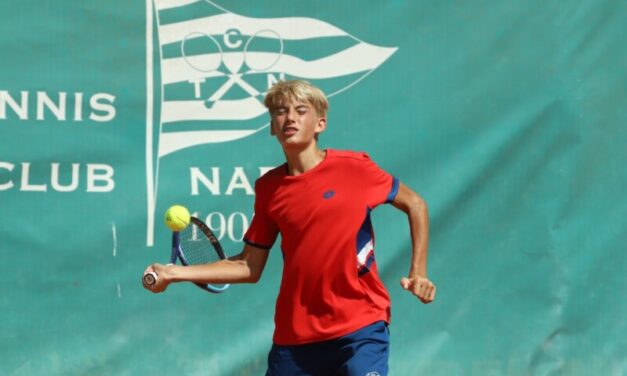 Campionati italiani giovanili al Tennis Club Napoli: il campano Roberto Cantelmo vola in semifinale