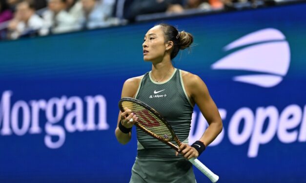 Tennis, la Zheng dona 1 milione di yen per aiutare i soccorsi dopo le inondazioni in Nepal