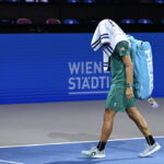 Cobolli, lacrime e apprensione: Finals e Coppa Davis ora sono a rischio