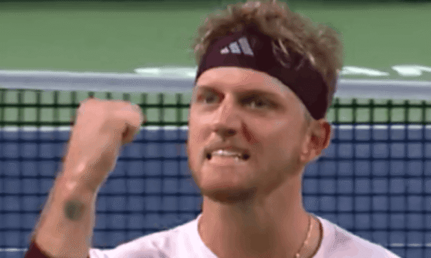 Il dritto tradisce Jodar, Fokina si prende il secondo set: la finale di Shanghai si decide al terzo
