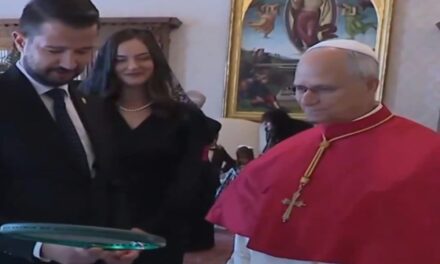 Papa Leone XIV corregge il presidente del Montenegro: «Djokovic non è del Montenegro, è serbo» – VIDEO